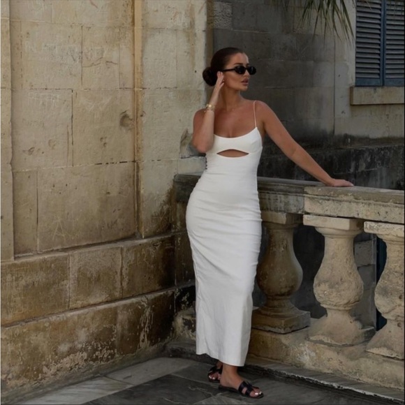 New Zara | Linen Blend Cut Out Dress - Picture 4 of 16